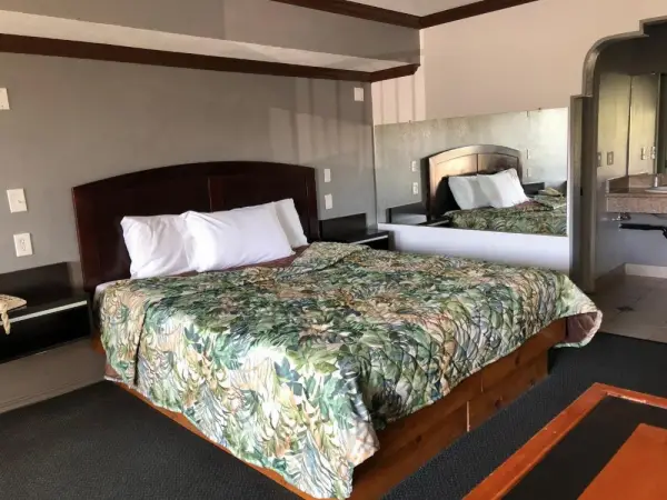 Starlight Inn, Valley Blvd - Downtown LA 4